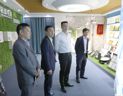 Leaders of Baoan District visited SOSEN to inspect and guide work