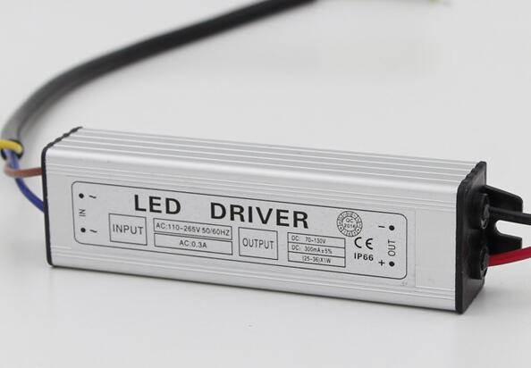 LED驱动电源